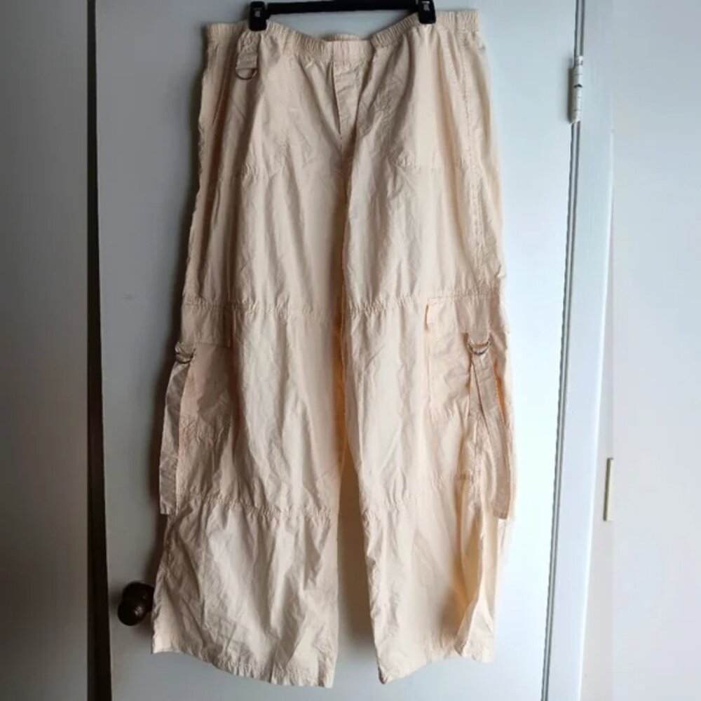 🚨Wild Fable Cream Wide-Leg Cargo Pants NWT